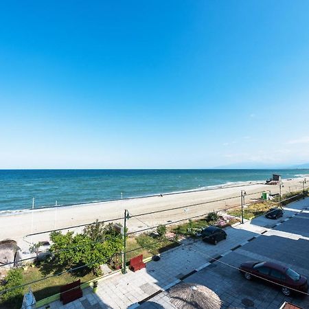 Blue Flag, Nilie Hospitality Mgmt Apartment Olympiakí Aktí Ngoại thất bức ảnh