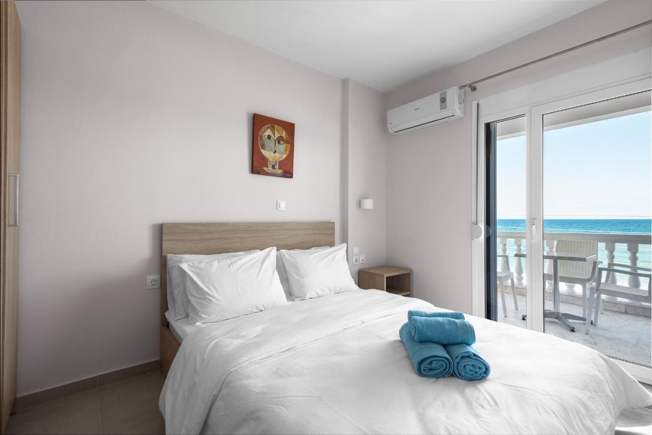 Blue Flag, Nilie Hospitality Mgmt Apartment Olympiakí Aktí Ngoại thất bức ảnh